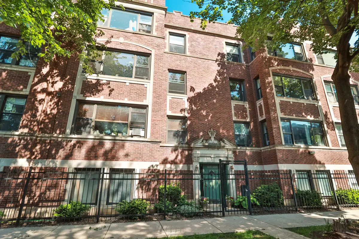 6829 N Greenview Avenue #2, Chicago, IL 60626 - #1