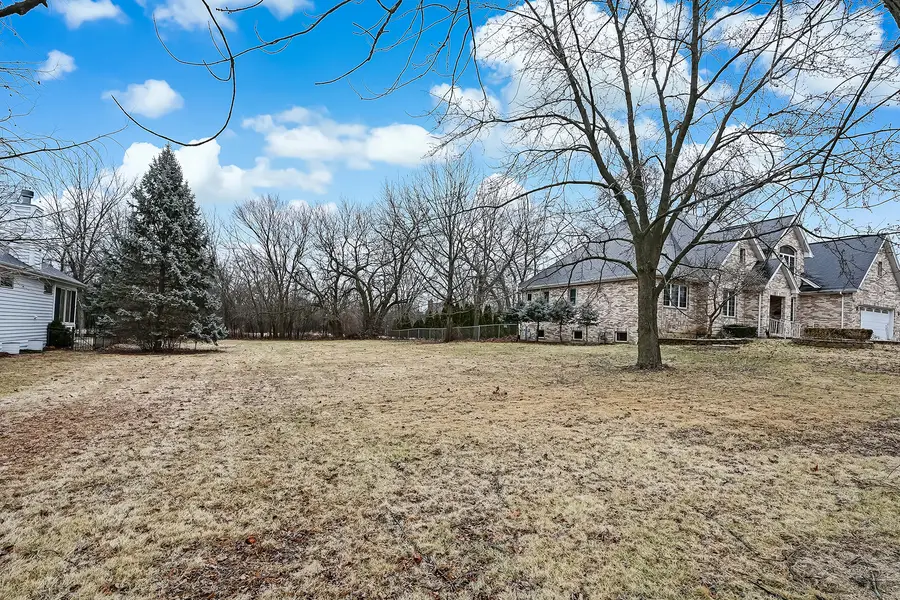 1333 S Ridge Road, Willowbrook, IL 60527 - #2