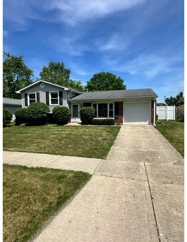 103 Heine Drive, Streamwood, IL 60107