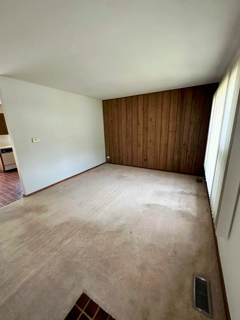 103 Heine Drive, Streamwood, IL 60107 - #3