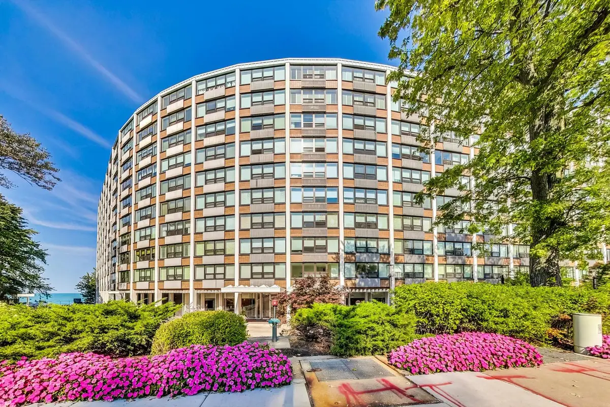 1630 Sheridan Road #2C, Wilmette, IL 60091 - #1