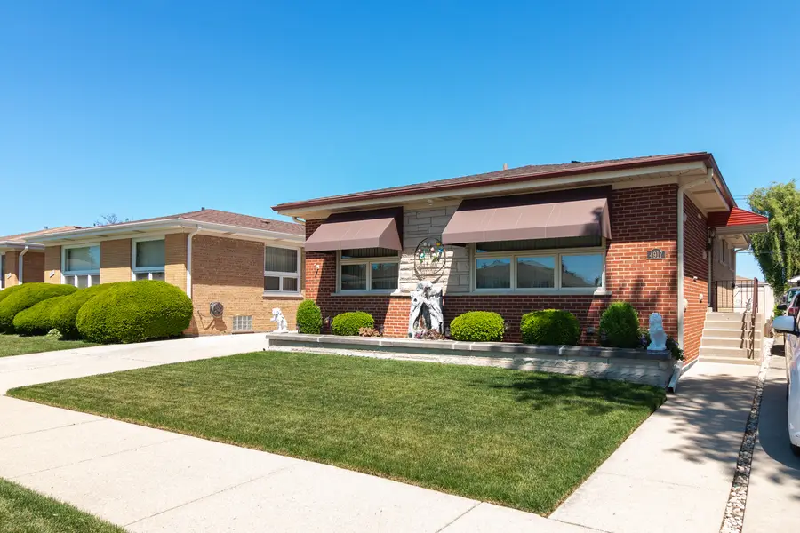 4917 N Nottingham Avenue, Chicago, IL 60656 - #2