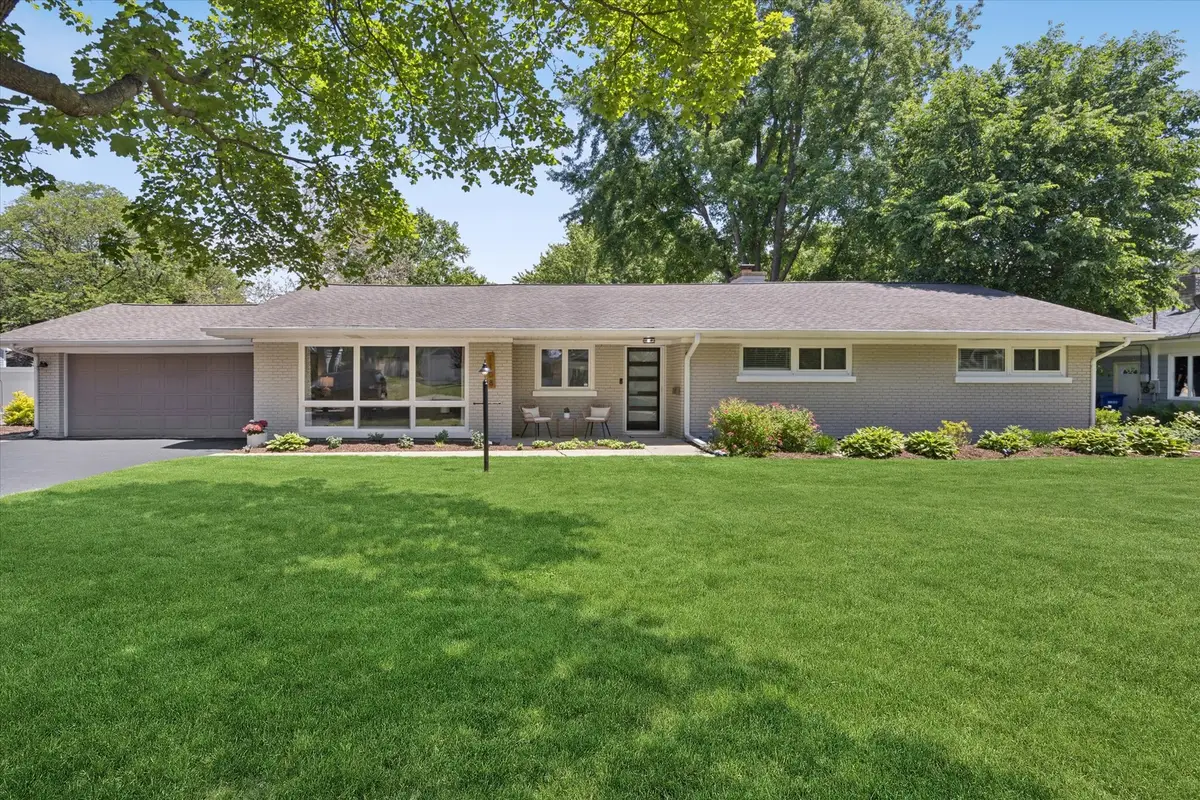 1108 S 6th Street, Saint Charles, IL 60174 - #1