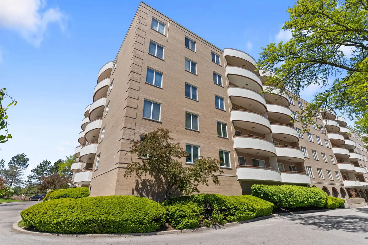 6400 N Cicero Avenue #212, Lincolnwood, IL 60712 - #1