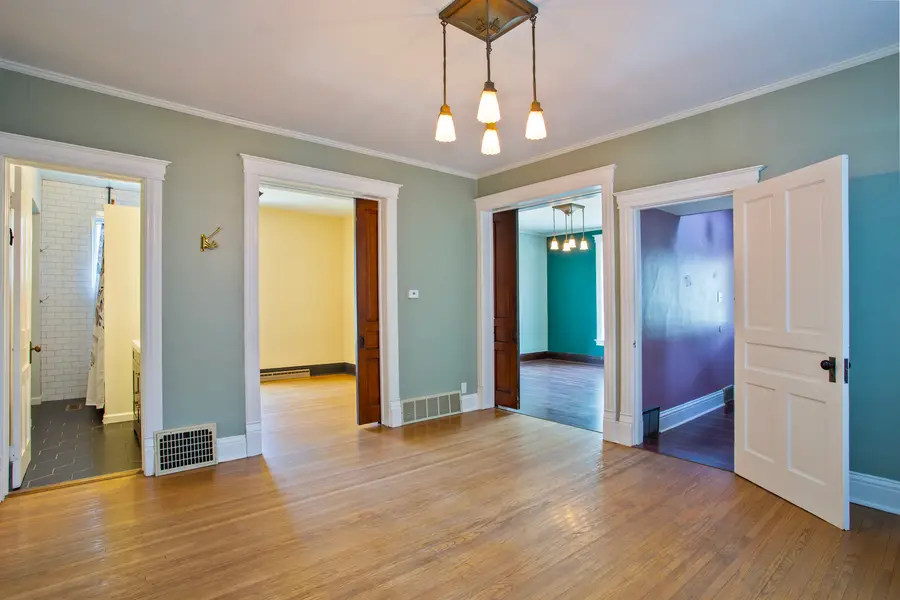 315 E 1st Street, East Dundee, IL 60118 - #3