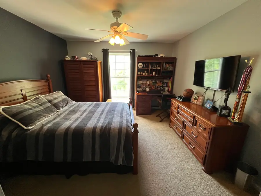 4 Stillwater Court, Algonquin, IL 60102 - #3