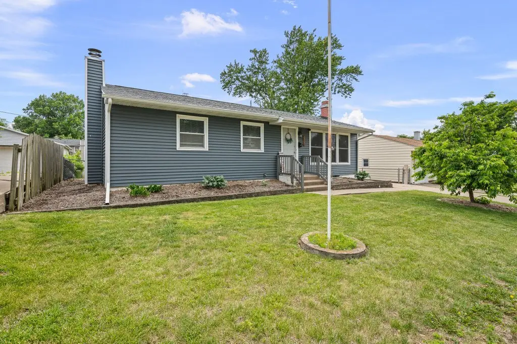 3021 W Rusholme Street, Davenport, IA 52804 - #1