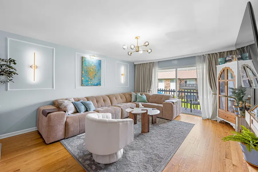7A Kingery Quarter Avenue #201, Willowbrook, IL 60527 - #2