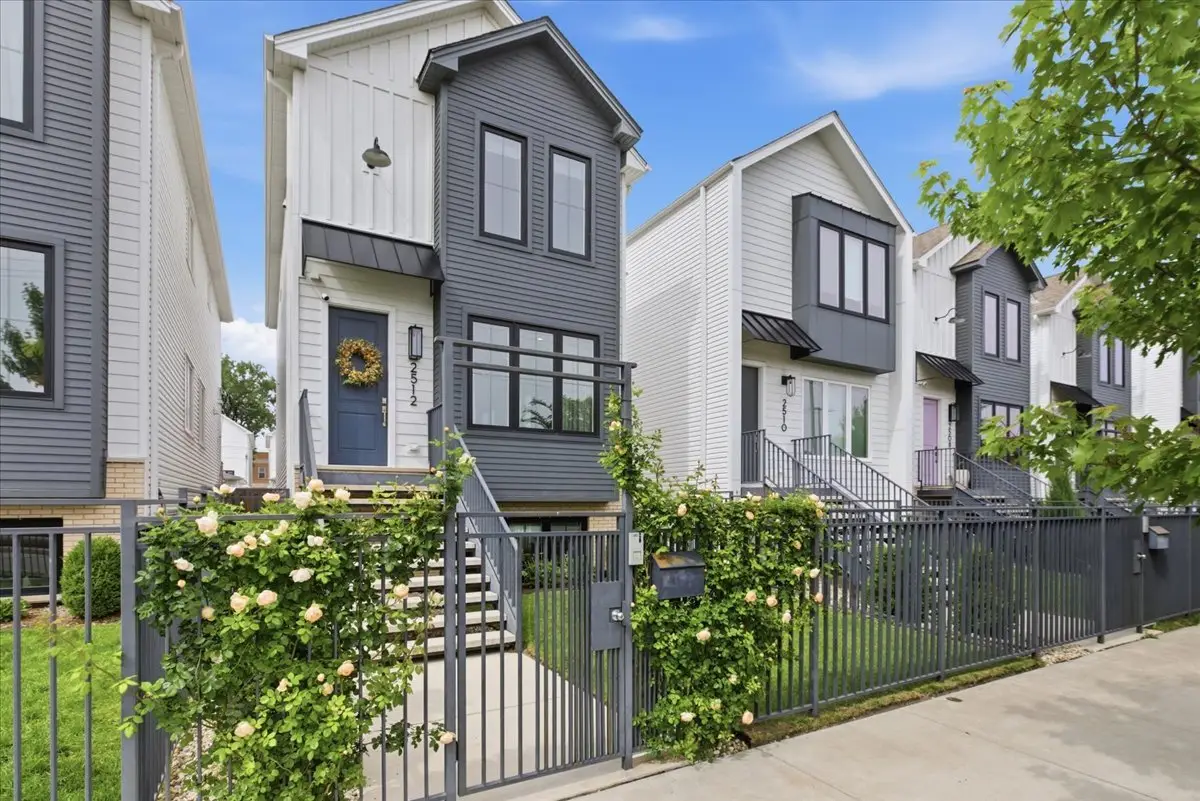 2512 W Polk Street, Chicago, IL 60612 - #1