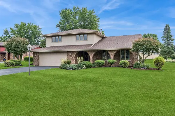 350 Essex Lane, New Lenox, IL 60451