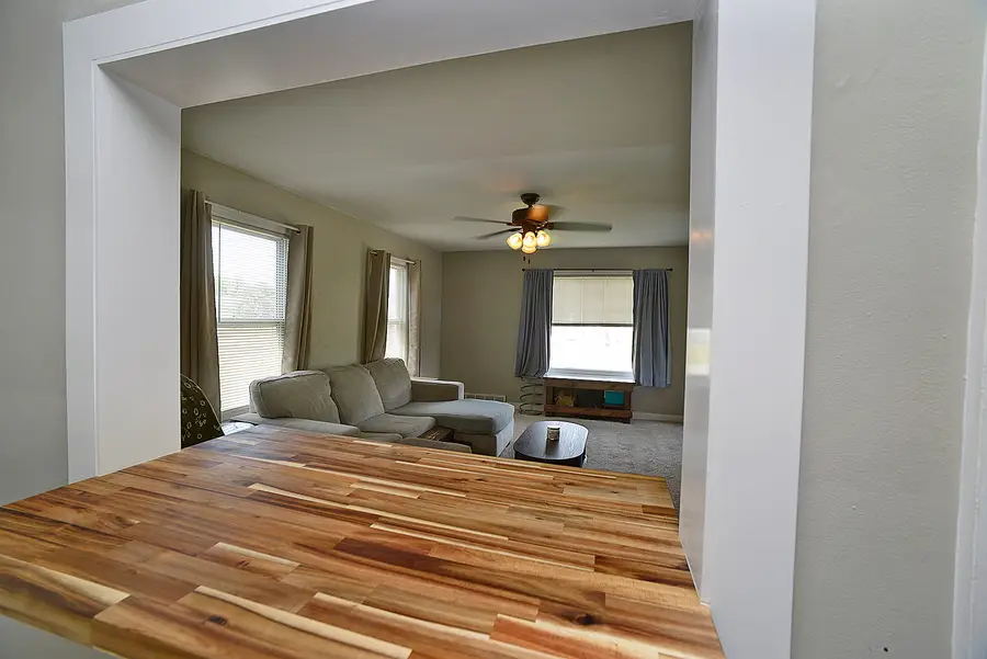 1120 Sanger Street, Ottawa, IL 61350 - #3