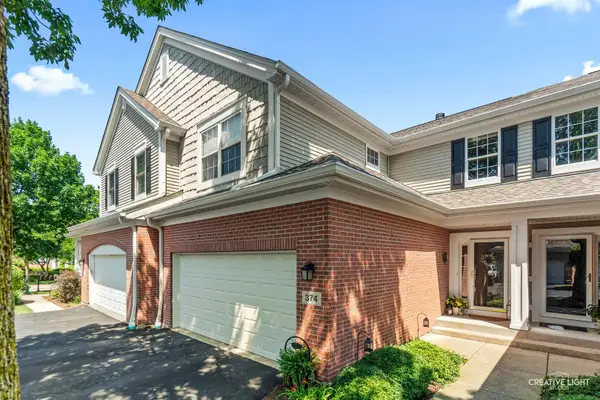 374 Wolcott Lane, Batavia, IL 60510