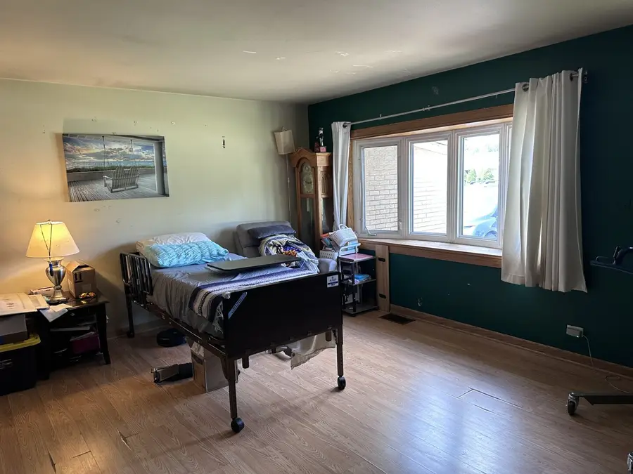 1073 Anderson Terrace, Des Plaines, IL 60016 - #3