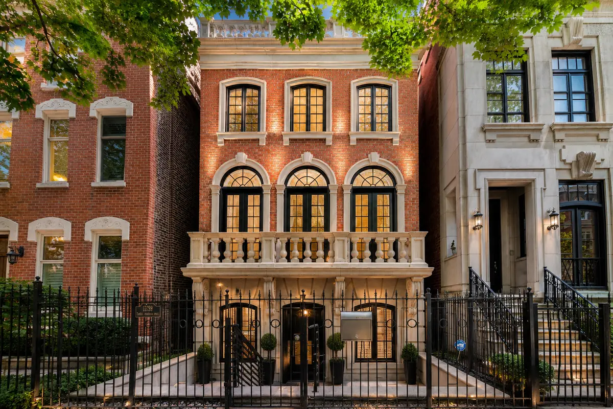 1739 N Mohawk Street, Chicago, IL 60614 - #1