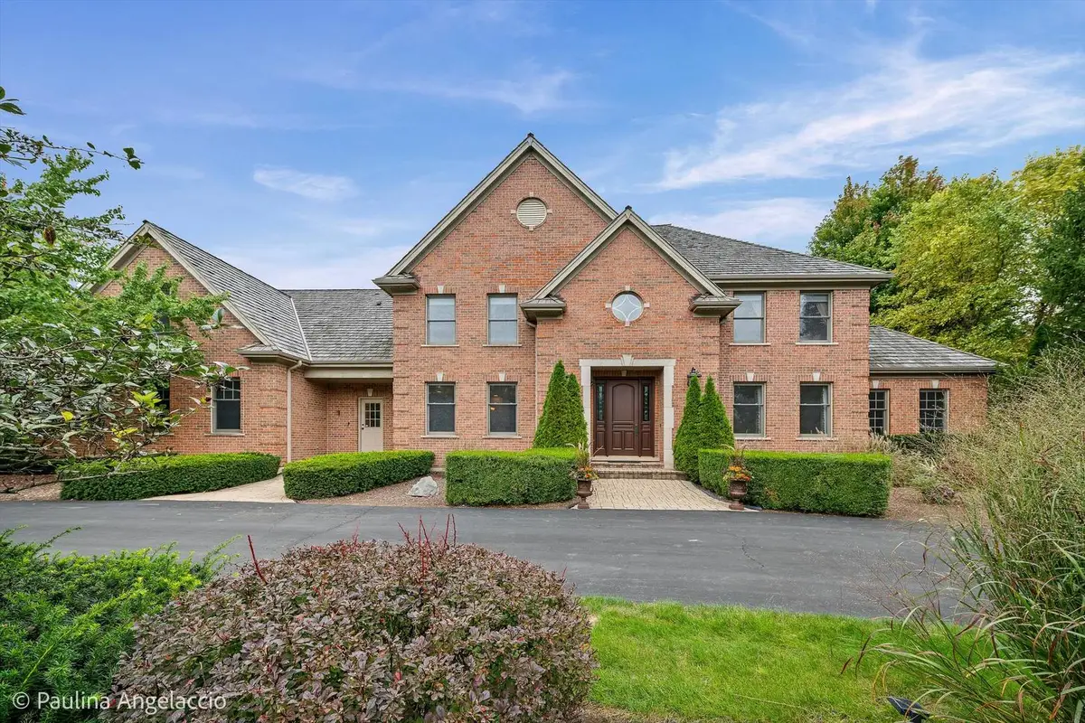 2 Marbury Lane, Barrington Hills, IL 60010 - #1