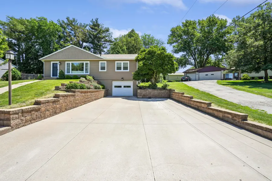1211 7th Street, Orion, IL 61273 - #3