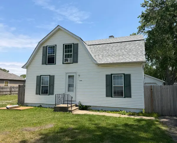 260 N Madison Avenue N, Bradley, IL 60915