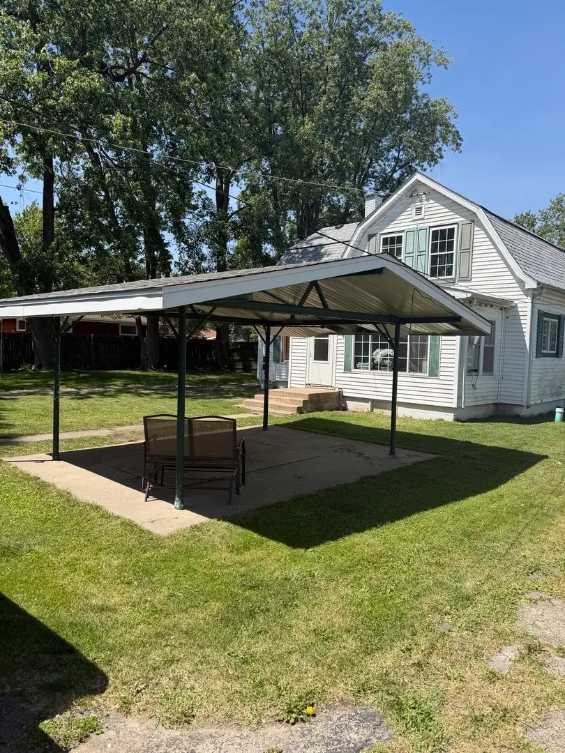 260 N Madison Avenue N, Bradley, IL 60915 - #2