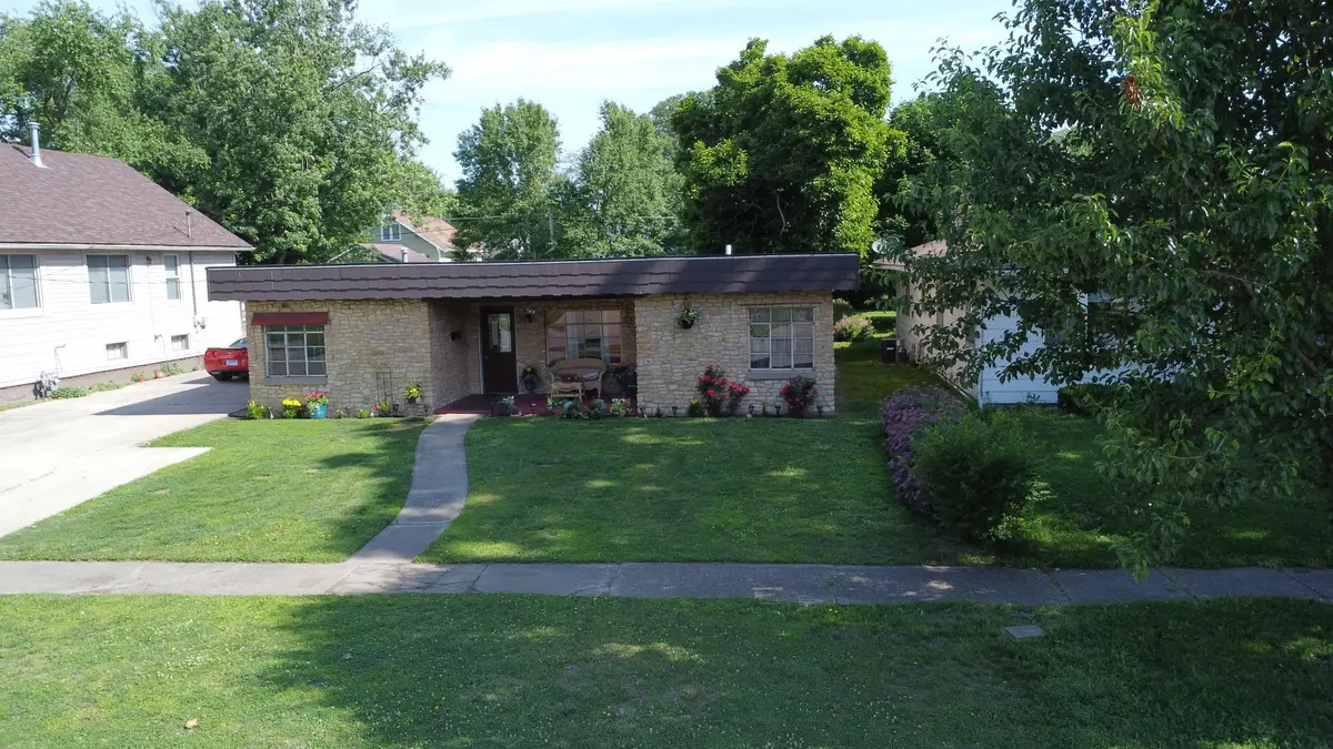 544 E Mulberry Street, Watseka, IL 60970 - #1