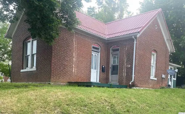 720-722 N 3rd, Quincy, IL 62301