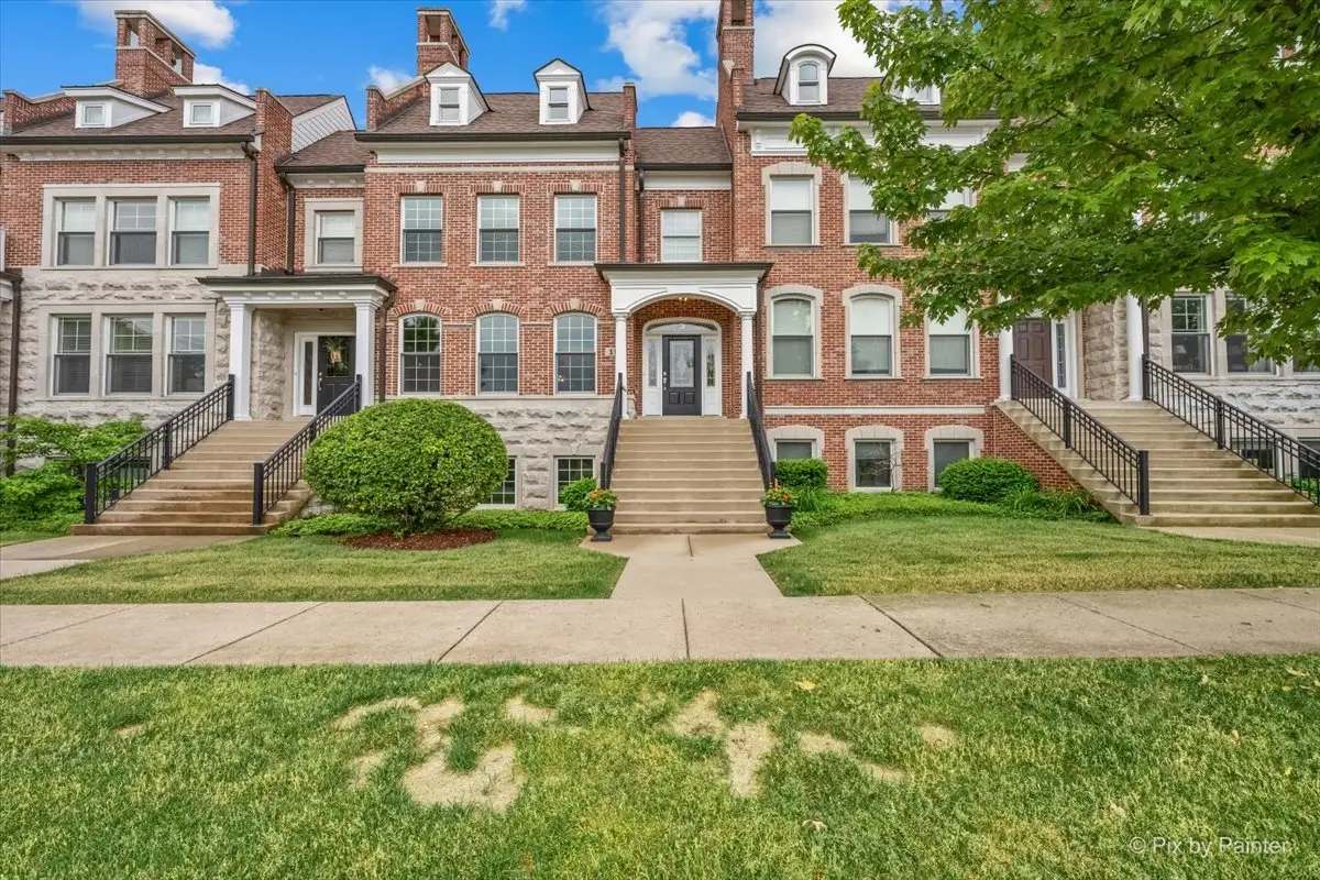 15 North Street #4H, Woodstock, IL 60098 - #1