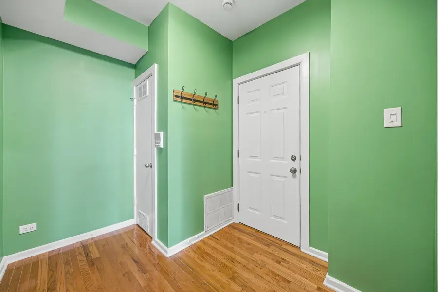 1904 N Drake Avenue #1A, Chicago, IL 60647 - #3