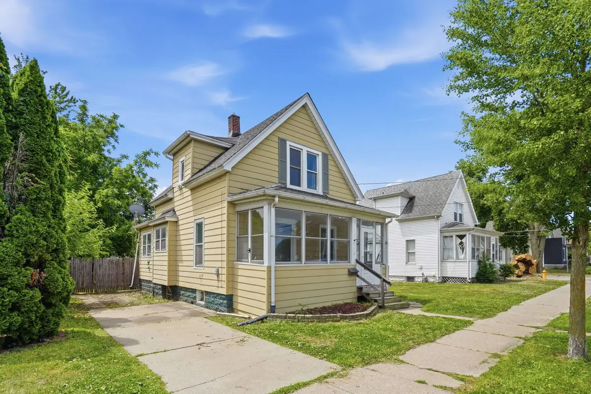 4312 14th Avenue, Rock Island, IL 61201 - #1