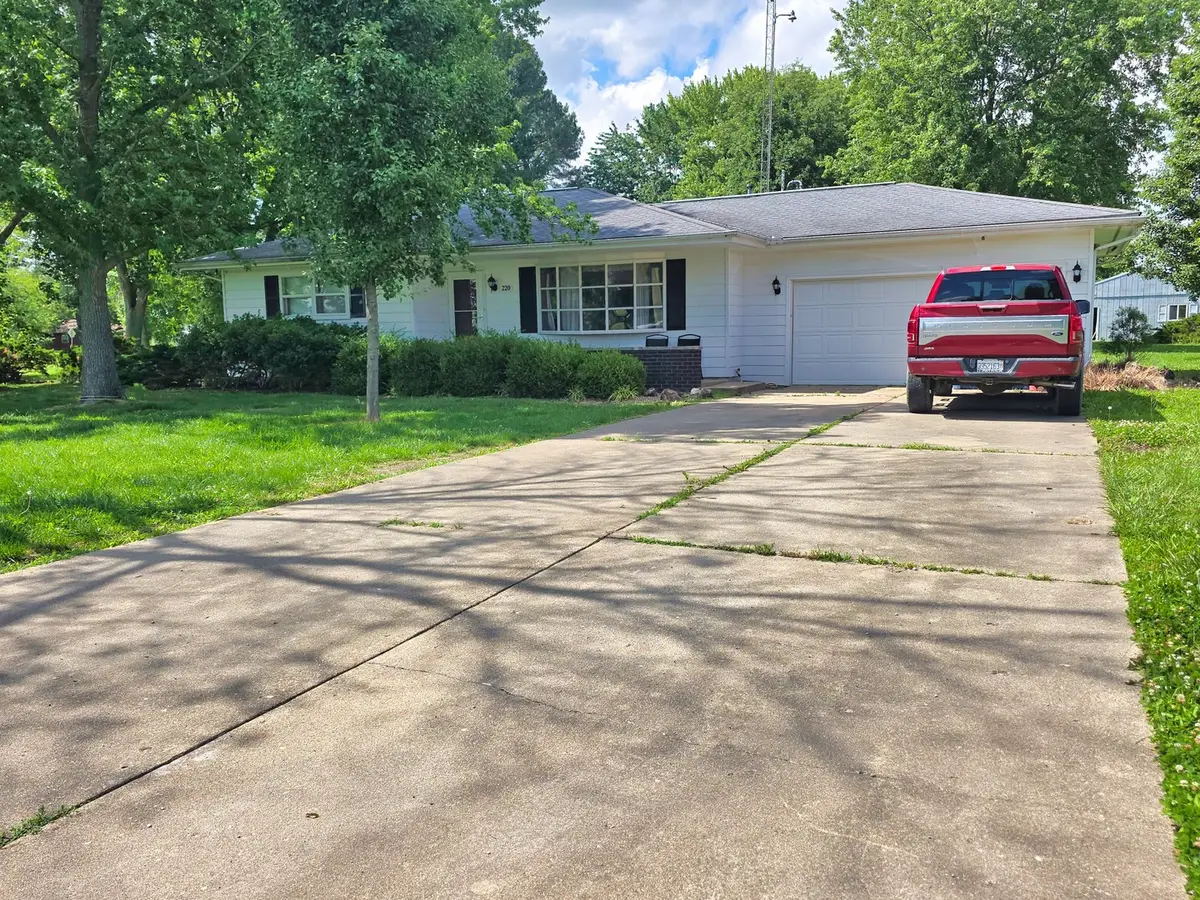 220 Oak Street, Noble, IL 62868 - #1