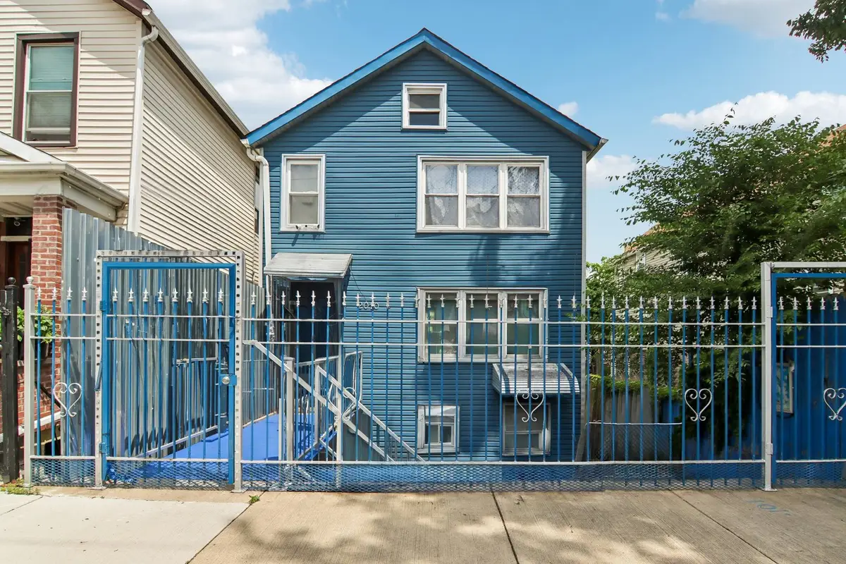 2010 W 18th Place, Chicago, IL 60608 - #1