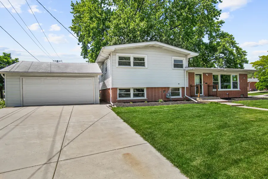 178 W Normandy Drive, Chicago Heights, IL 60411 - #2