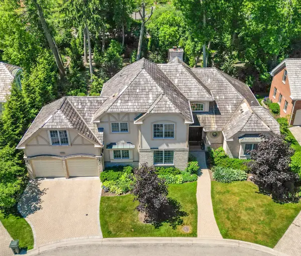 1771 Stanford Court, Lake Forest, IL 60045