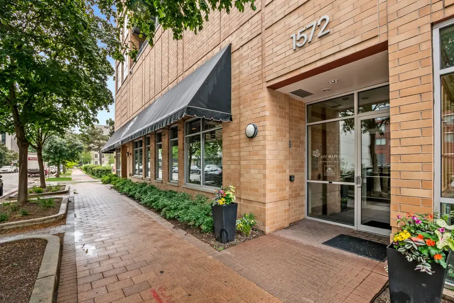 1572 Maple Avenue #404, Evanston, IL 60201 - #2