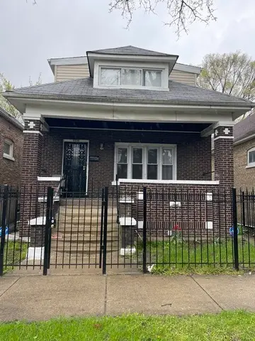 7535 S Vernon Avenue, Chicago, IL 60619