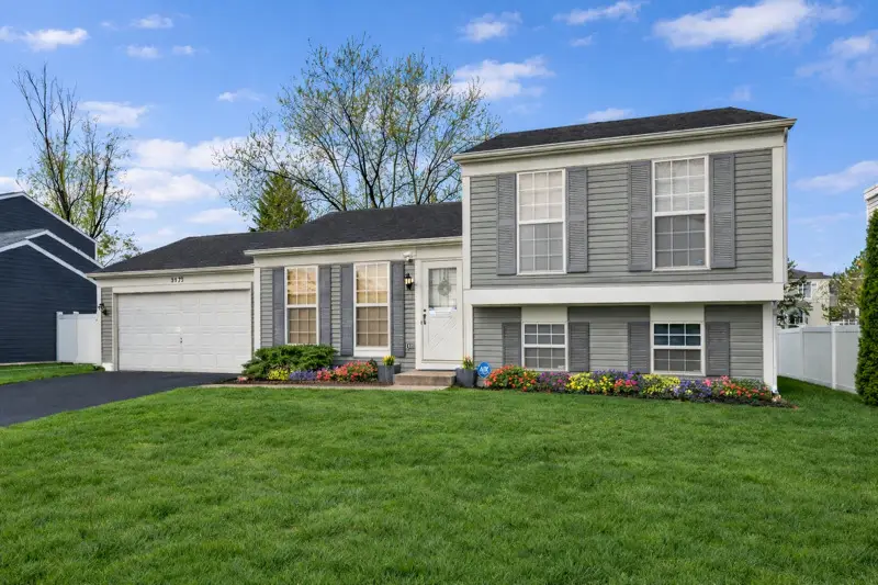 2075 Aronomink Circle, Elgin, IL 60123 - #1