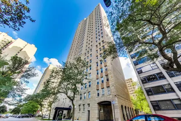 5000 S East End Avenue #24B, Chicago, IL 60615
