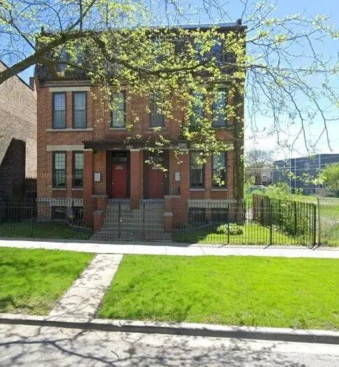 4321 S Ellis Avenue #2, Chicago, IL 60653