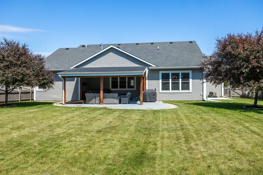 5612 Judge Road, Bettendorf, IA 52722 - #3