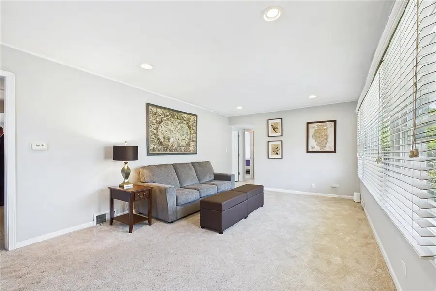 52 S Midland Avenue, Mundelein, IL 60060 - #3