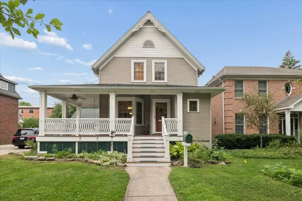 815 N Marion Street, Oak Park, IL 60302