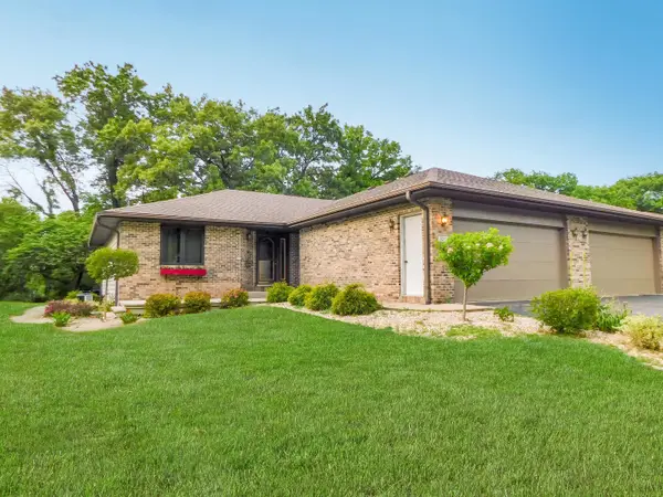 527 Trading Post Trail #2, Rockton, IL 61072