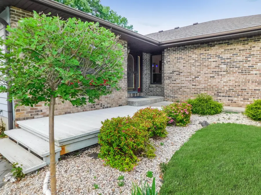 527 Trading Post Trail #2, Rockton, IL 61072 - #3