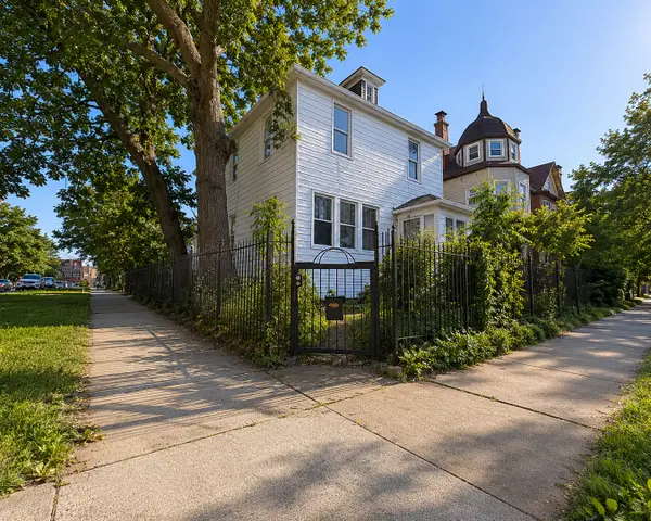 2481 E 74th Street, Chicago, IL 60649