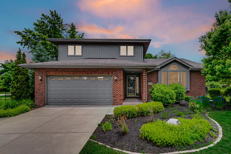 21147 Hunter Woods Drive, Frankfort, IL 60423 - #2