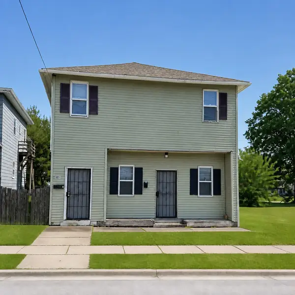 1006 3rd Avenue, Rock Island, IL 61201