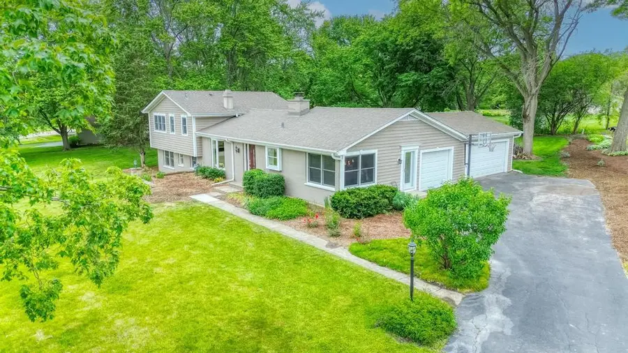 325 Canterbury Lane, Inverness, IL 60010 - #3