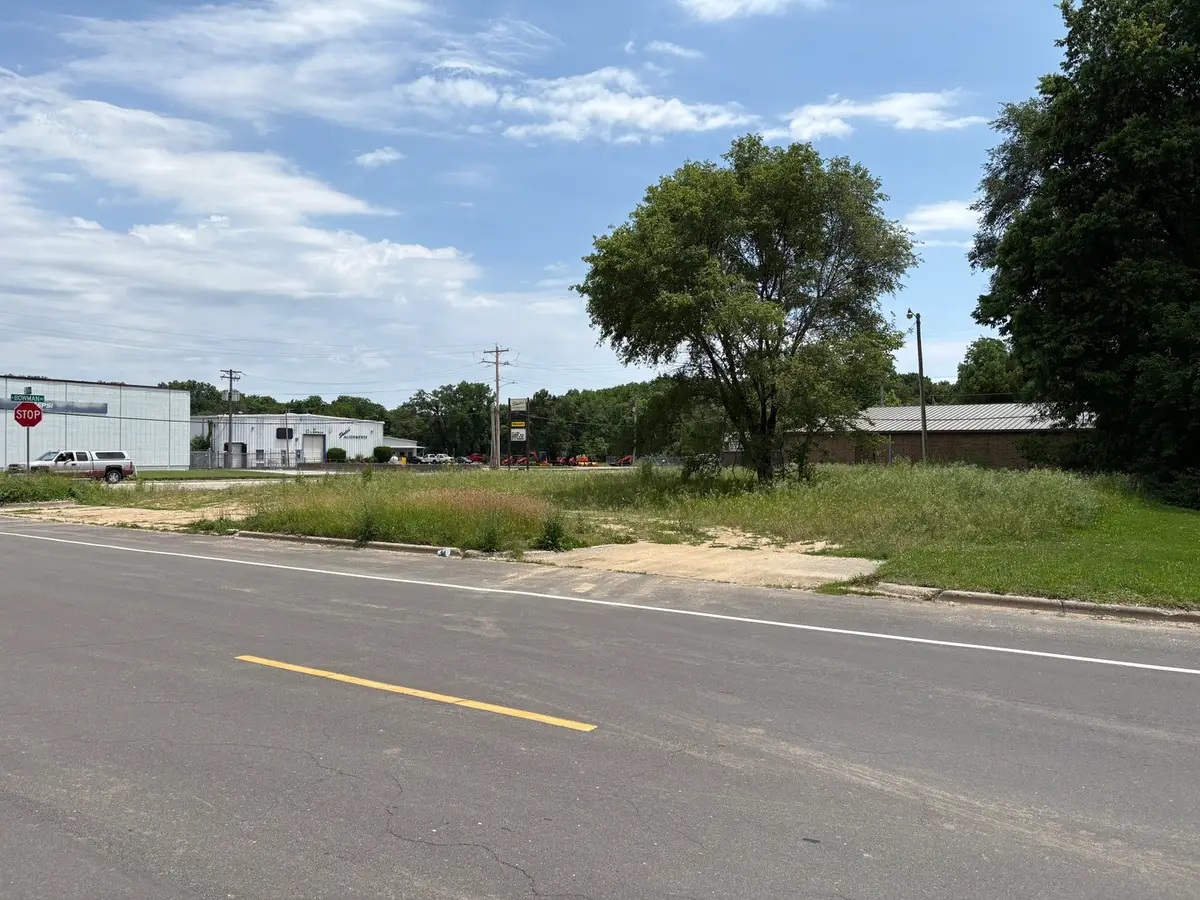 212 S Bowman Avenue, Danville, IL 61832 - #1