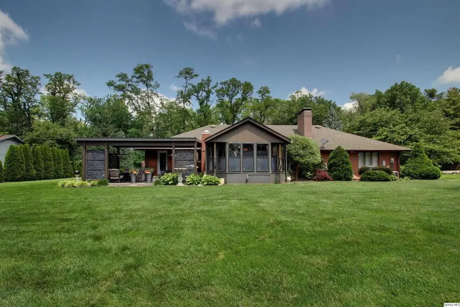 4020 Cumberland Dr., Quincy, IL 62305 - #3