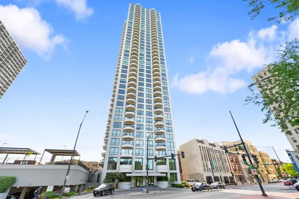 2020 N Lincoln Park West #18C, Chicago, IL 60614