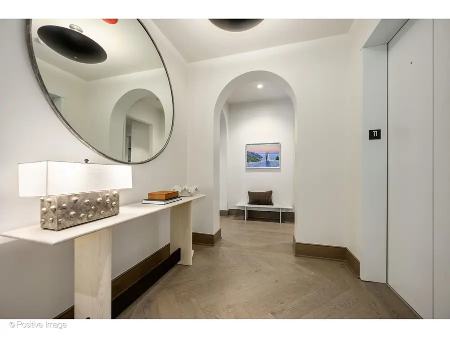 21 N May Street #1103, Chicago, IL 60607 - #3