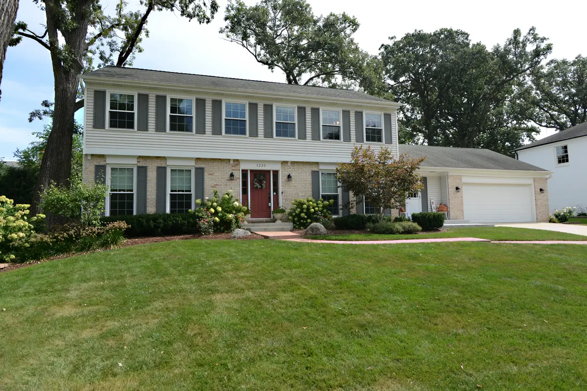 1235 Pin Oak Court, Wheaton, IL 60189 - #1